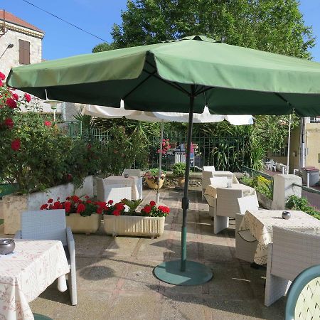 Hostellerie Aspremont Exterior foto
