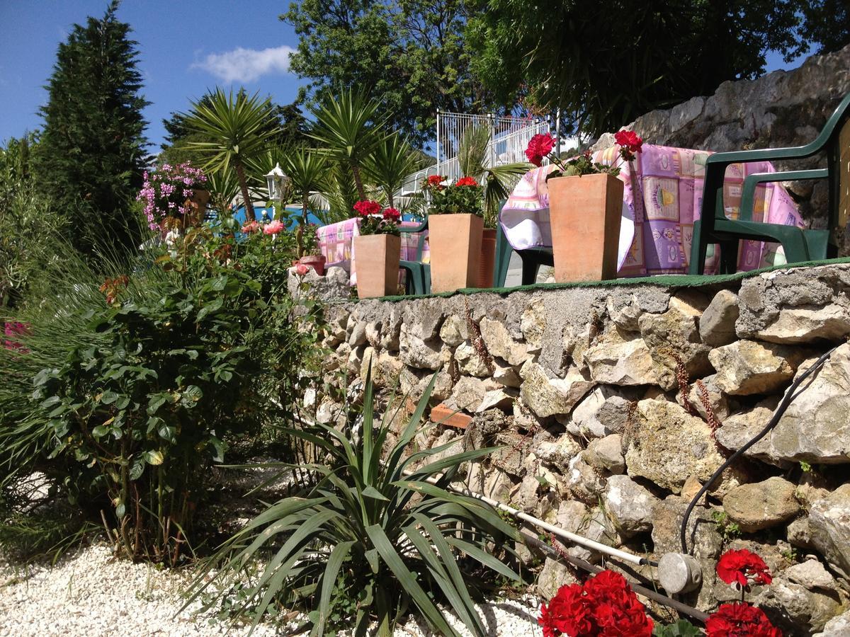 Hostellerie Aspremont Exterior foto